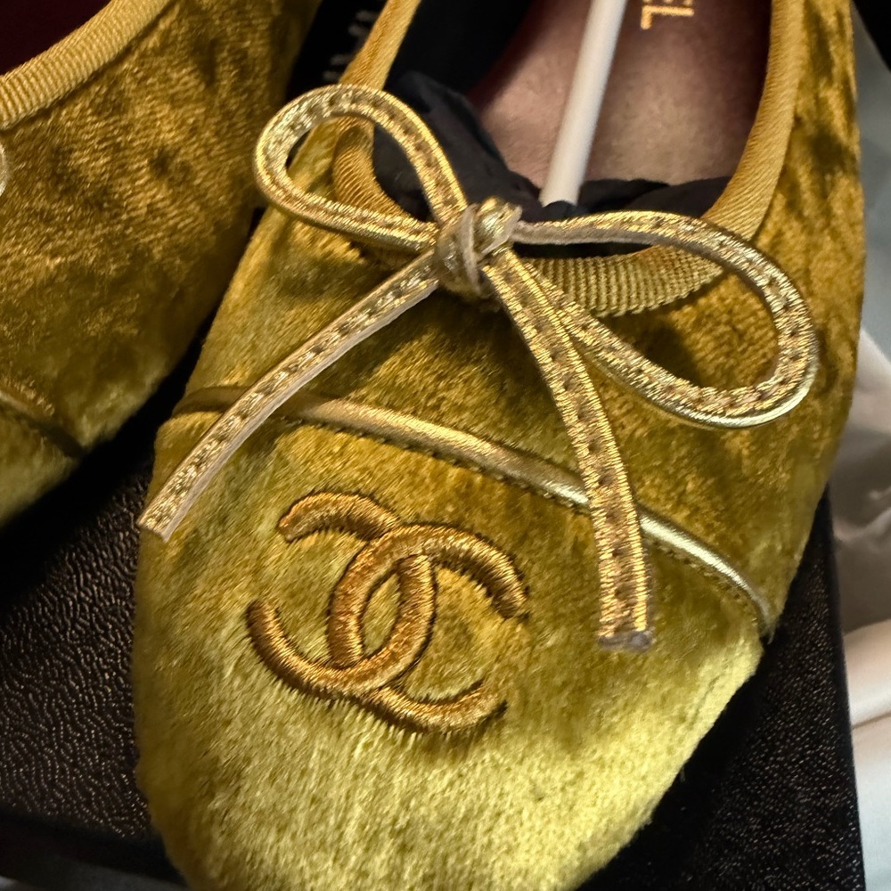 CHANEL Gold Velvet Flats with Bow